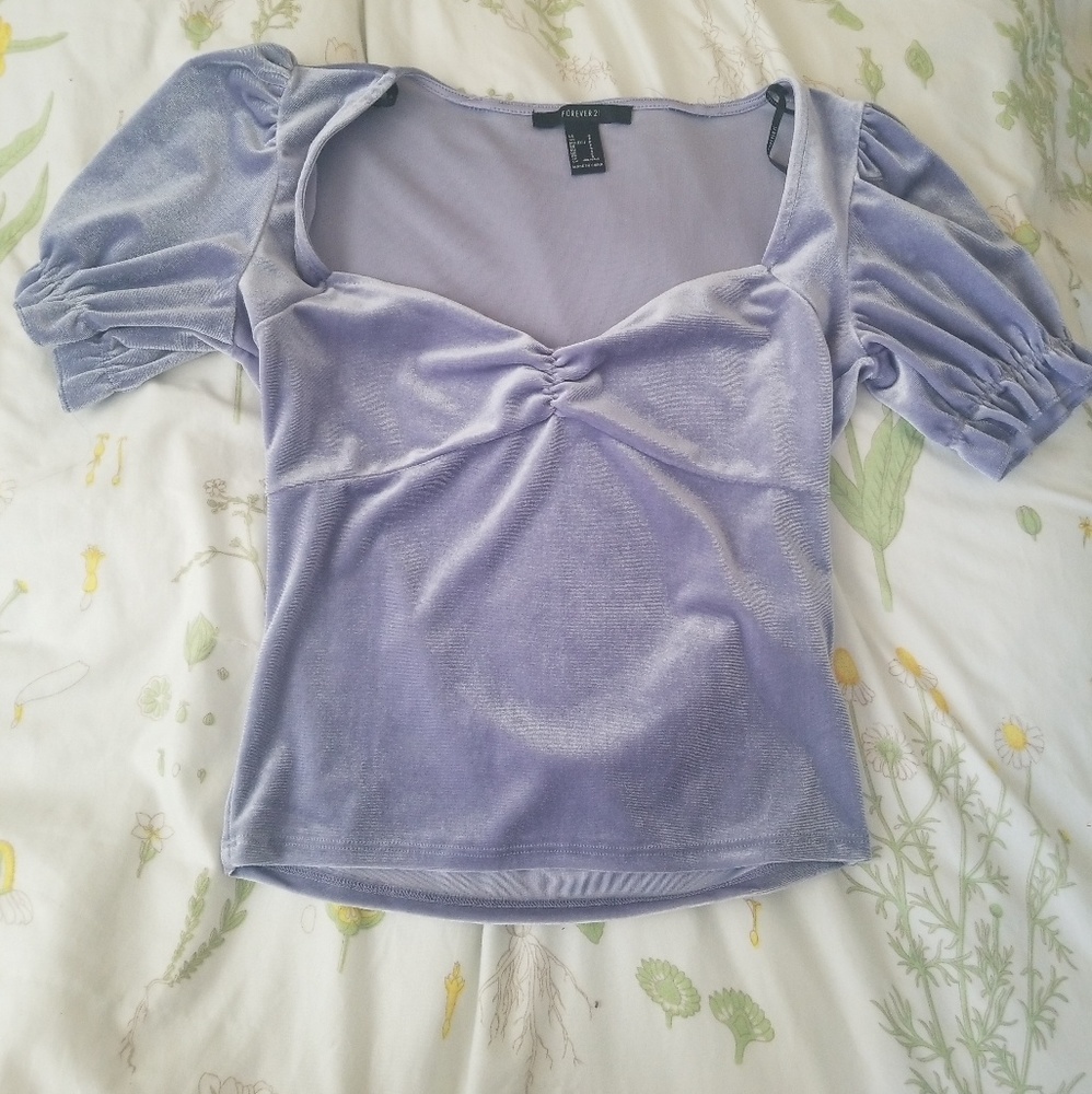 Purple puff sleeve crop top